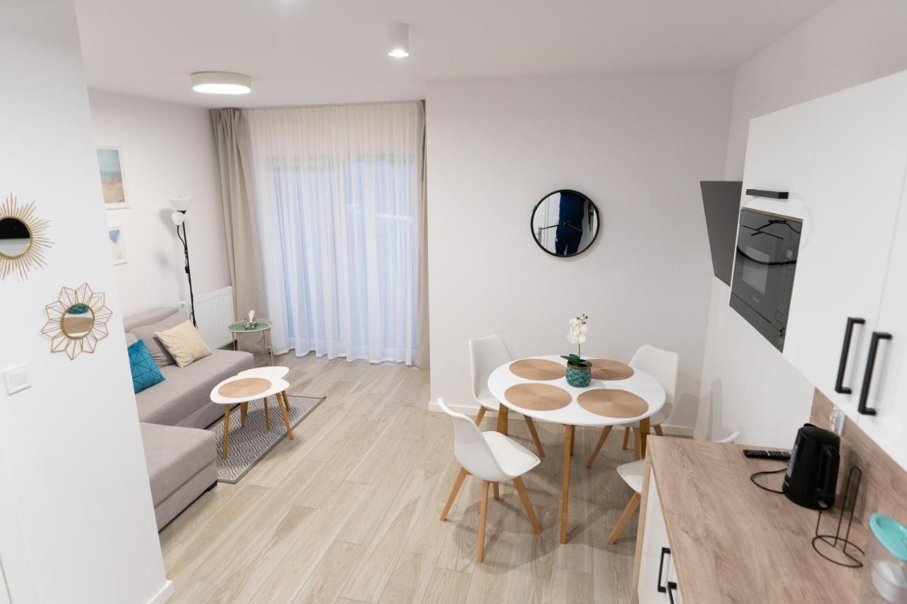 Apartament Pastelove Kolobrzeg Bagian luar foto