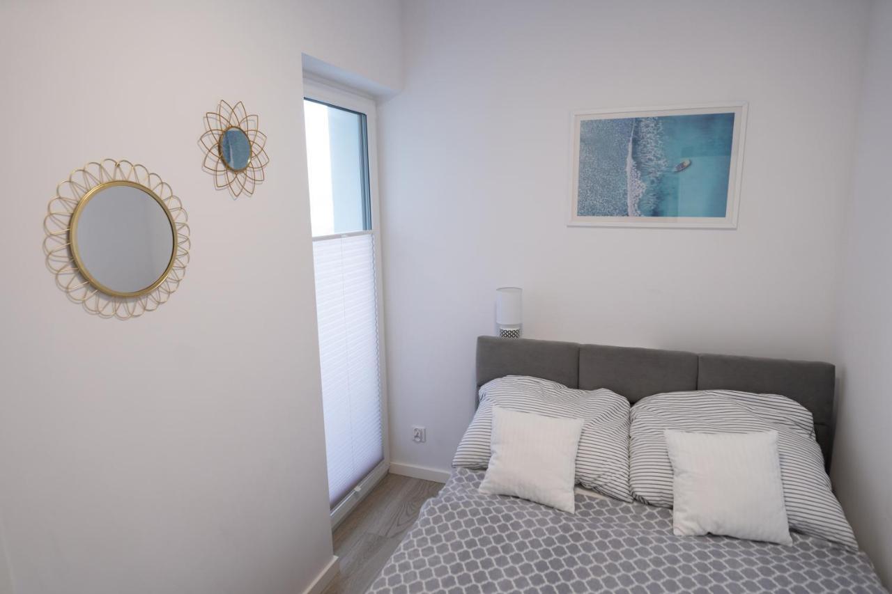 Apartament Pastelove Kolobrzeg Bagian luar foto